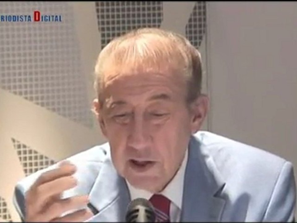 Periodista Digital: Entrevista a Luis Aguilé