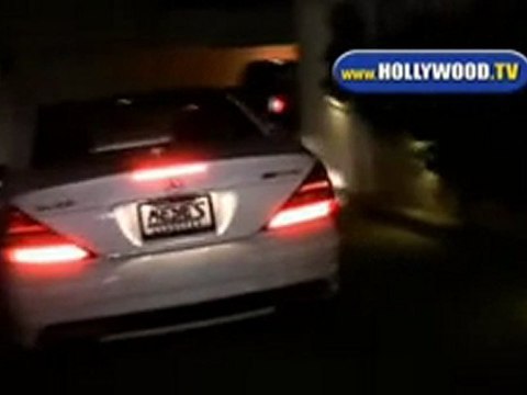 Britney Spears Heads For The Four Seasons Hotel.