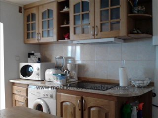 Mobilier din lemn la comanda  Bacau