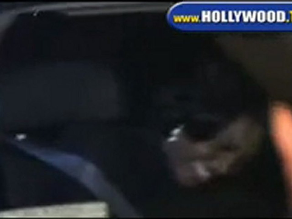 Serena Williams Leaving Villa.