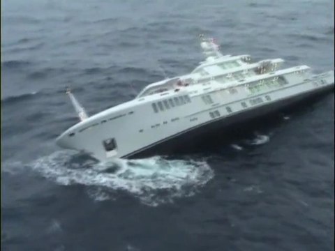 Le yacht de Stéphane Courbit fait naufrage en mer Egée