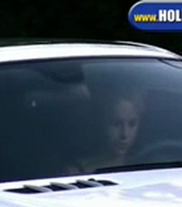 Britney Spears Spotted In The Car