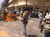 VIDEOS & DIAPO Deçus par le discours de Serigne Abdou Aziz Sy Junior, les jeunes assiègent le ministère de l'Intérieur