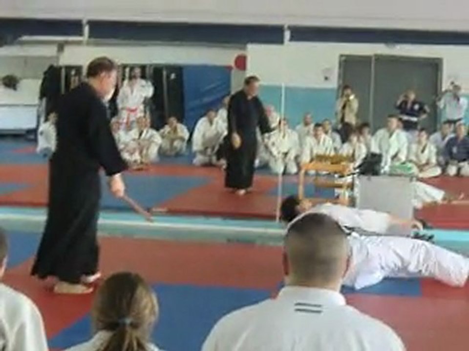 Hiki Otoshi avec tambo par le maître KUNIYUKI KAI