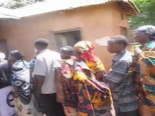 Tanzania, Nyakagoyagoye, Karagwe District: Bednet distribution