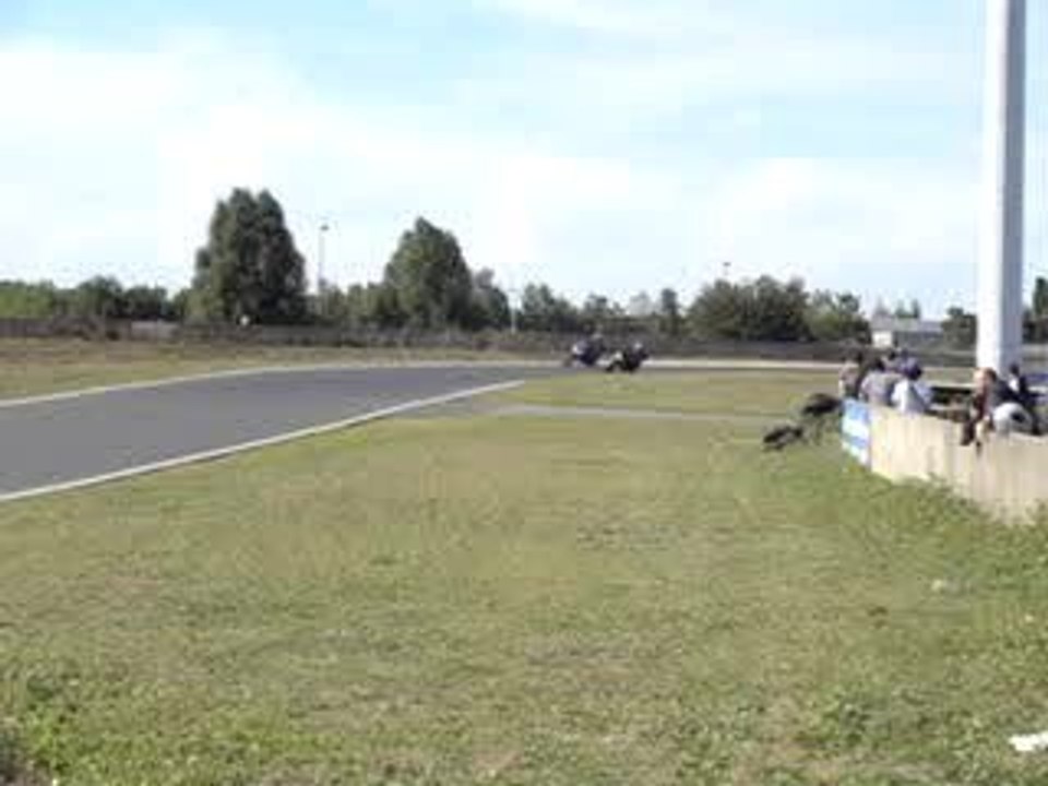 MOV01090