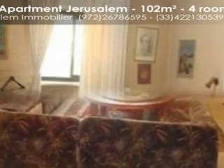 592 Large 4-room apartment with balcony, lift and parking fo