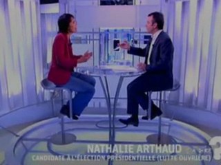 Interview de Nathalie Arthaud