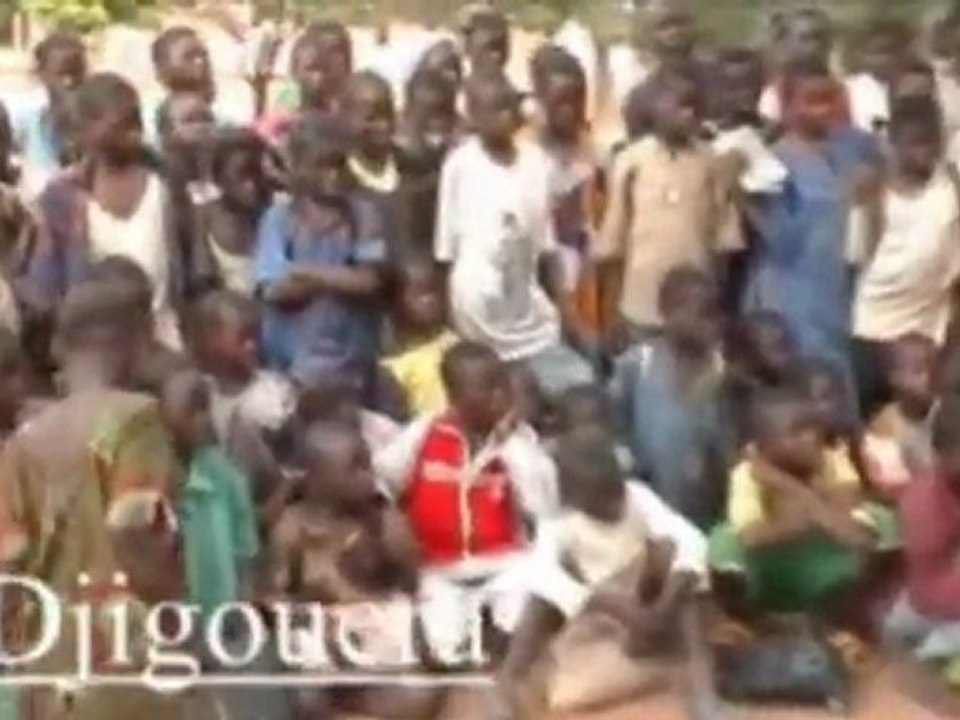 Burkina Faso, Kenedougou: Bednet distribution