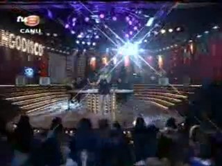 Canlı yayında biip'li şarkı