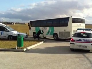 Fagnières (51) : Départ des victimes pour la gare SNCF