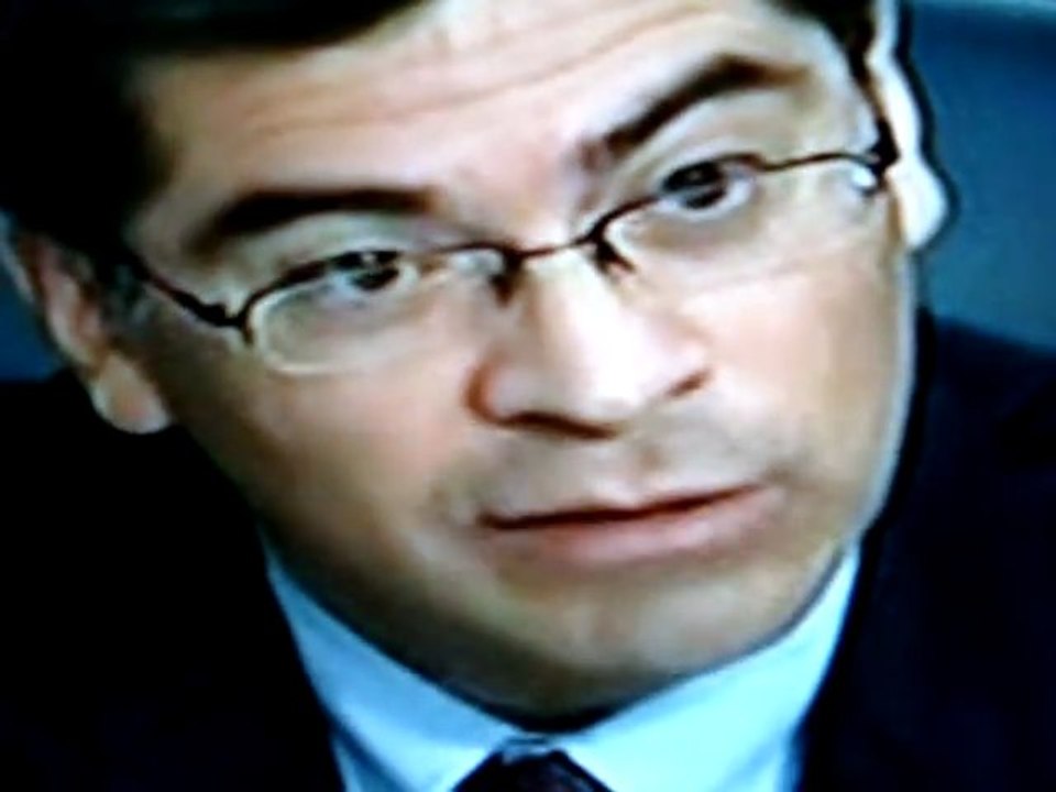 Senator's Amazing Sharp Teeth