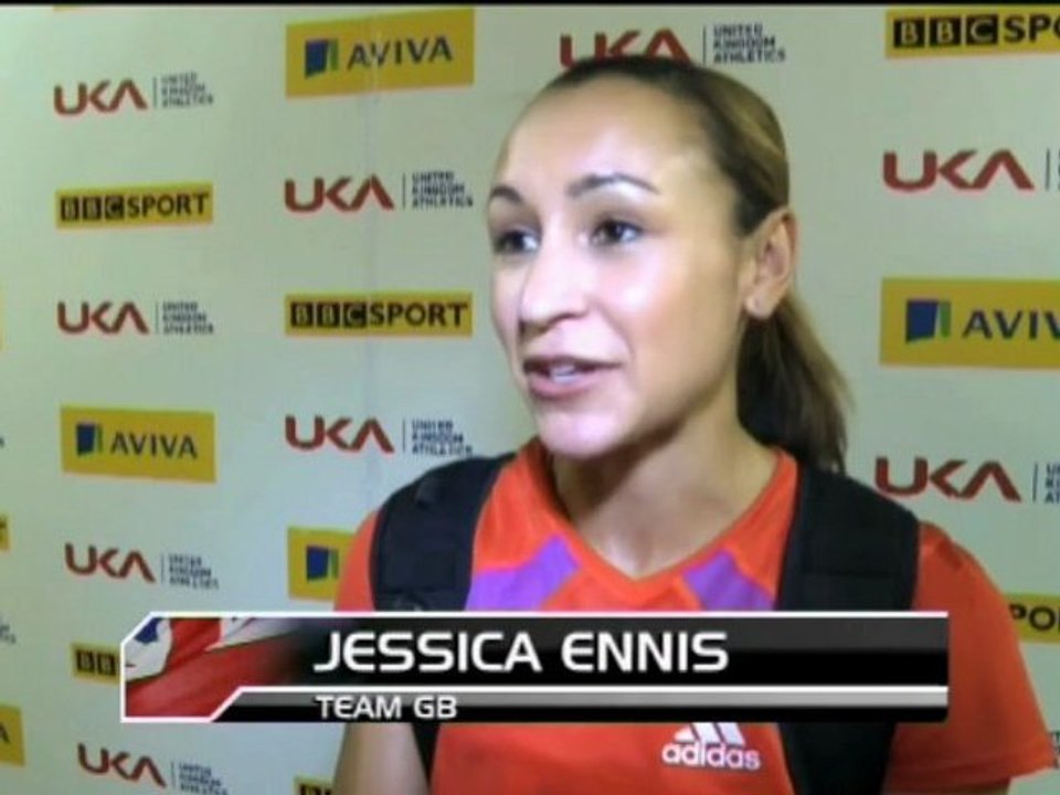 Aviva Grand Prix - Ennis glänzt in Birmingham