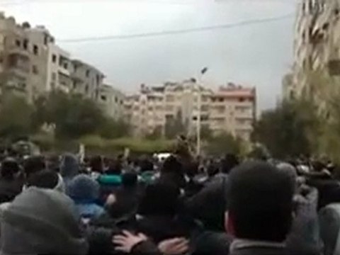 فري برس مظاهرة حاشدة من جامع الهدى جمعة المقاومة الشعبية 17 2 2012