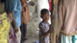 Sierra Leone, Malen: Bednet distribution