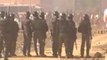 VIDEO Case des Parcelles Assainies: Les manifestant surexcités acculent la gendarmerie anti-émeute