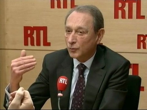 Bertrand Delanoë, maire socialiste de Paris : Nicolas Sarkozy tire la France vers le bas