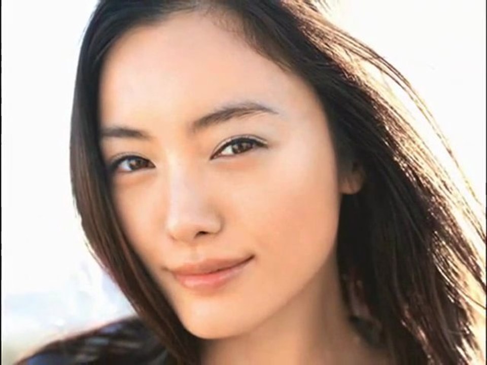 Le Top 10 des plus belles femmes Japonaises