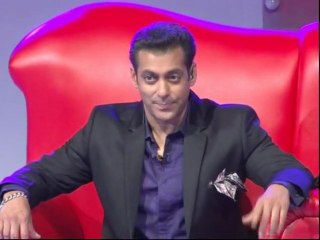 Salman Khan Busy With Maha Shivratri Pooja - Bollywood News