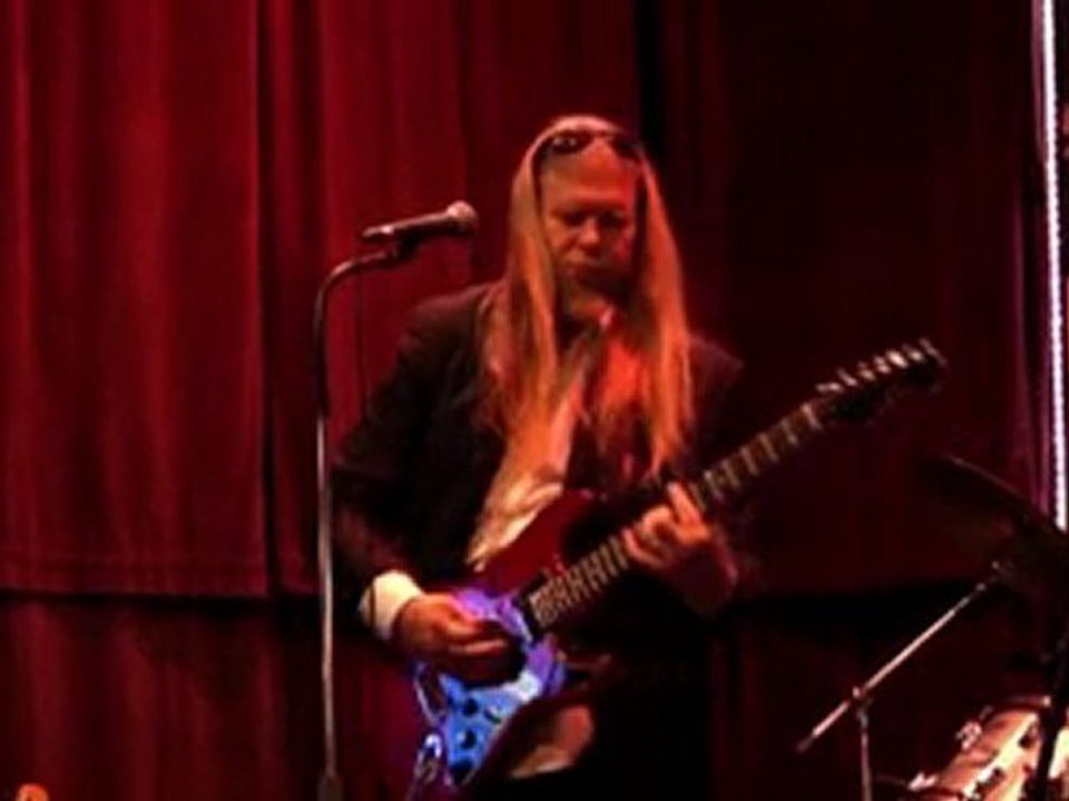 B.Rad Blues Band = Born Under A Bad Sign (Cover)