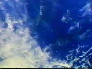 Nous avons un OVNI alien en observation