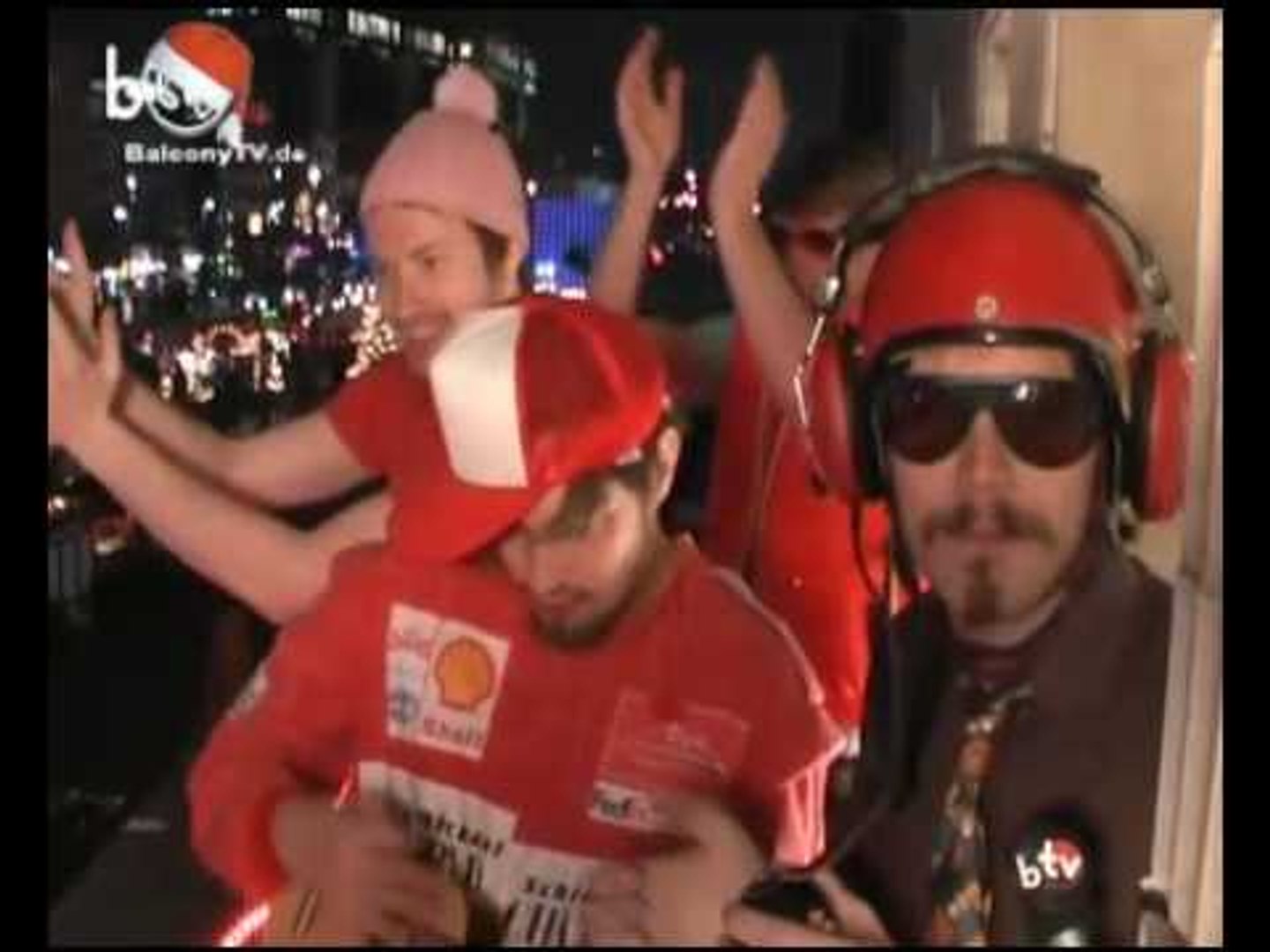 DAS ACTIONTEAM - ACTION ACTION (BalconyTV)