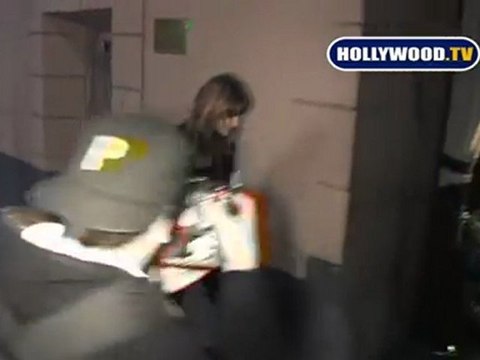 Beau Garrett Signs Autographs at Bardot 01 26 09