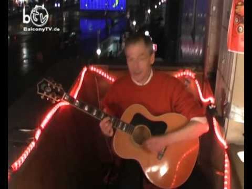 RICHARD DE BASTION (BalconyTV)