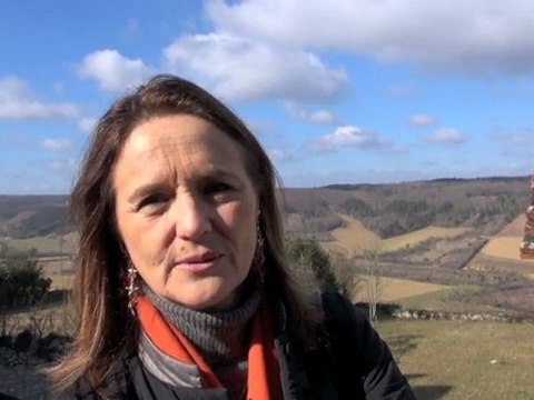 Soeur Anne ne vois-tu rien venir....