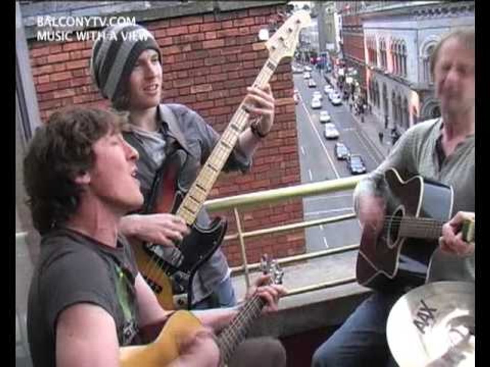 RED KID (BalconyTV)