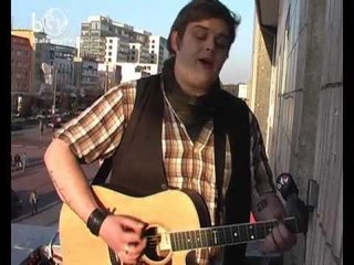 Chinaski Jugend's Captivating Performance of 'Holiday In Catatonia' on BalconyTV 🎶