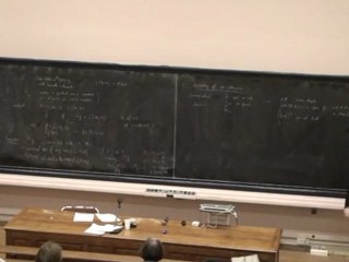 Holoedry of Euclidean Lattices and Quasi-Homogeneous Varieties by Yves André