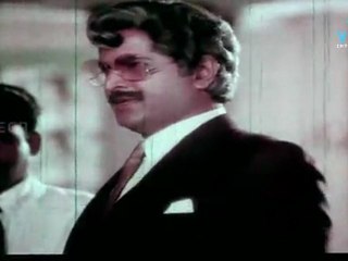 Dhorakani Dongalu - Inroduction Of Villain Mohanbabu