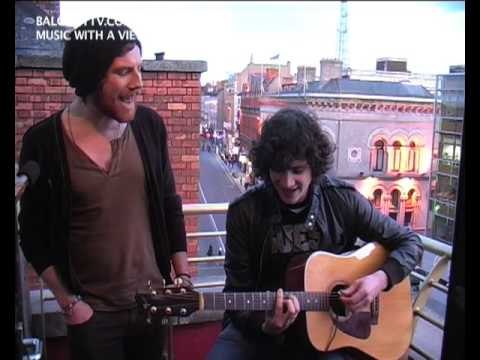 PEAKIN TRIPPERS (BalconyTV)
