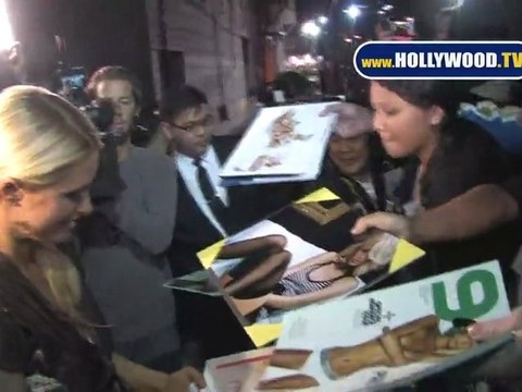 Paris Hilton Signs Autographs For Fans At Jimmy Kimmel Live