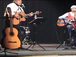 concert A.V.F. 2012 Uzes .(le fil dans l'eau) Alain Michelle