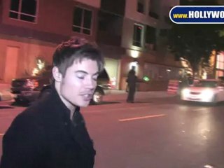 Josh Henderson Doing Well With New Year Resolutions