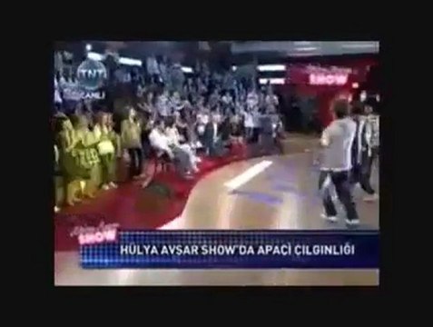 Hülya Avşar apaçi dansı yaparsa :)