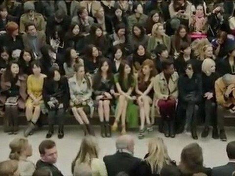 YoonA, Tiffany, SeoHyun @Burberry Prorsum Autumn-Winter 2012 (20/02/2012)