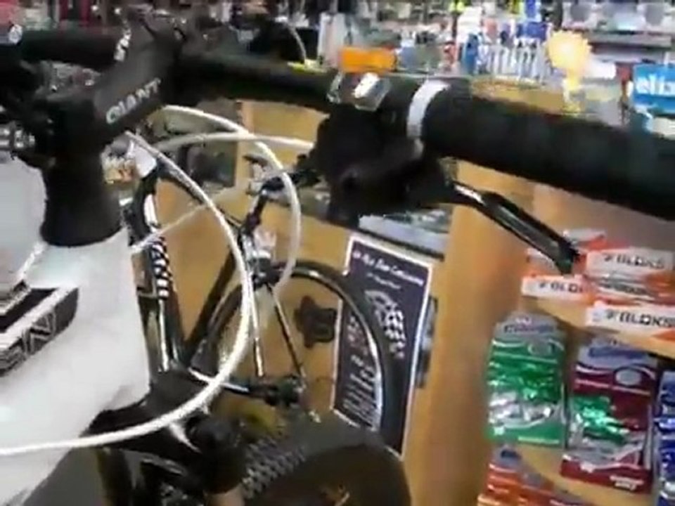 2012 Giant Talon 2 Mountain Bike at Pat's 605 Cyclery