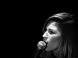 Claire Denamur - Hang me up to dry (Cold War kids cover)