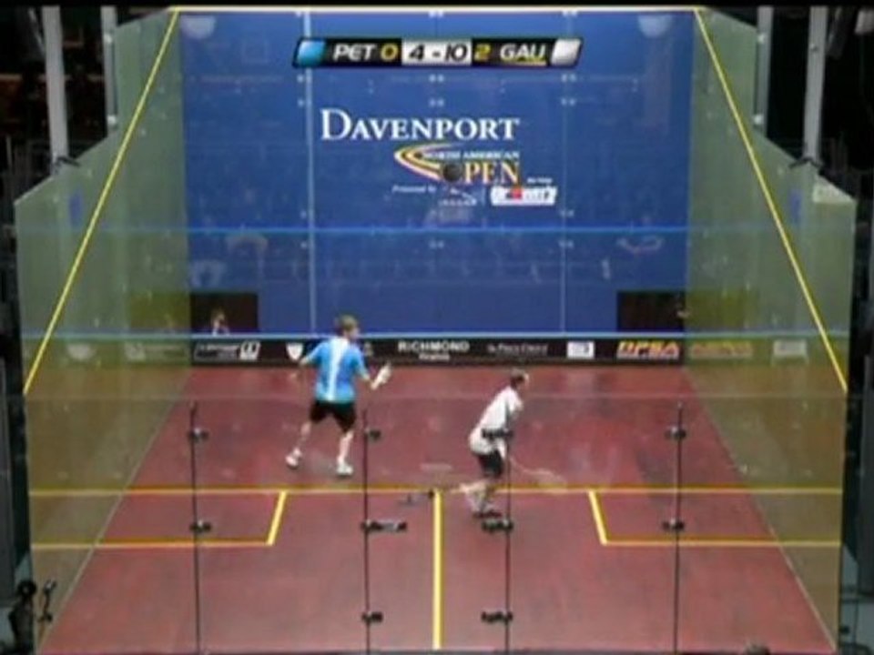 Squash - Gaultier fertigt Pett ab