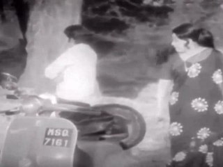 KANAVAN MANAIVI - Raja Vandhar