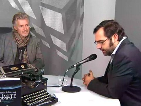 En la lejanía del cosmos nos buscamos a nosotros mismos . Novela Límite