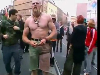 Techno Viking in HQ