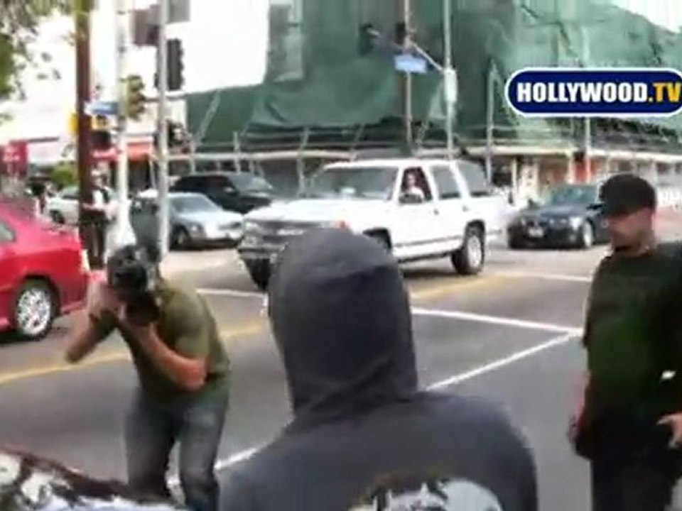 Ashlee And Pete Wentz Take Their Baby Out To Hollywood