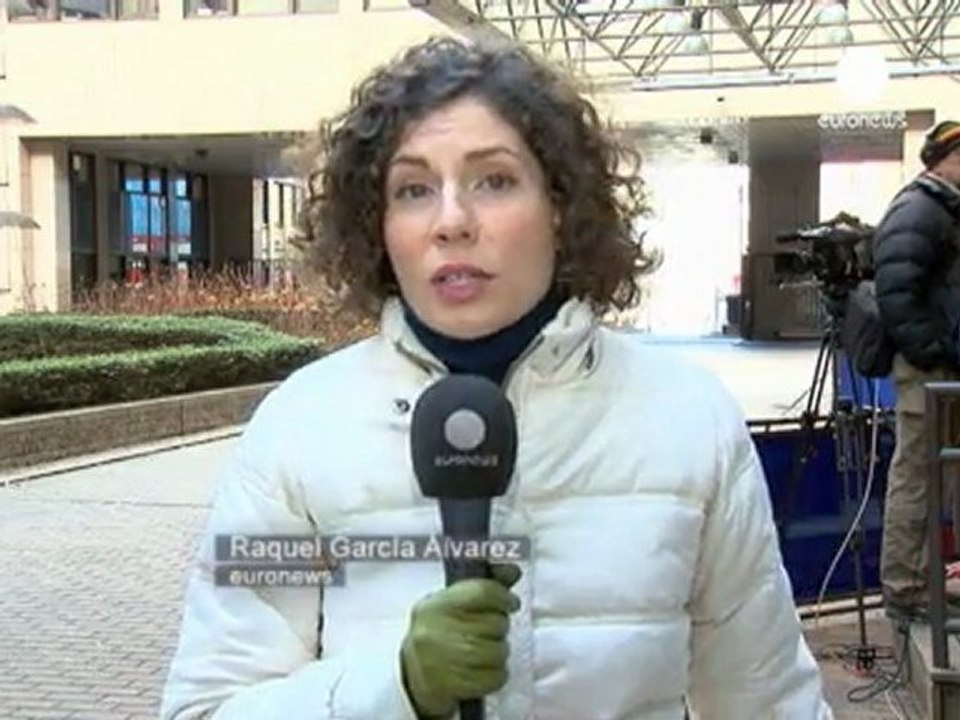 La Grecia ottiene un secondo piano di aiuti ma resta una...
