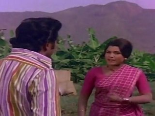 Aattukkara Alamelu - Hero Teases Heroine