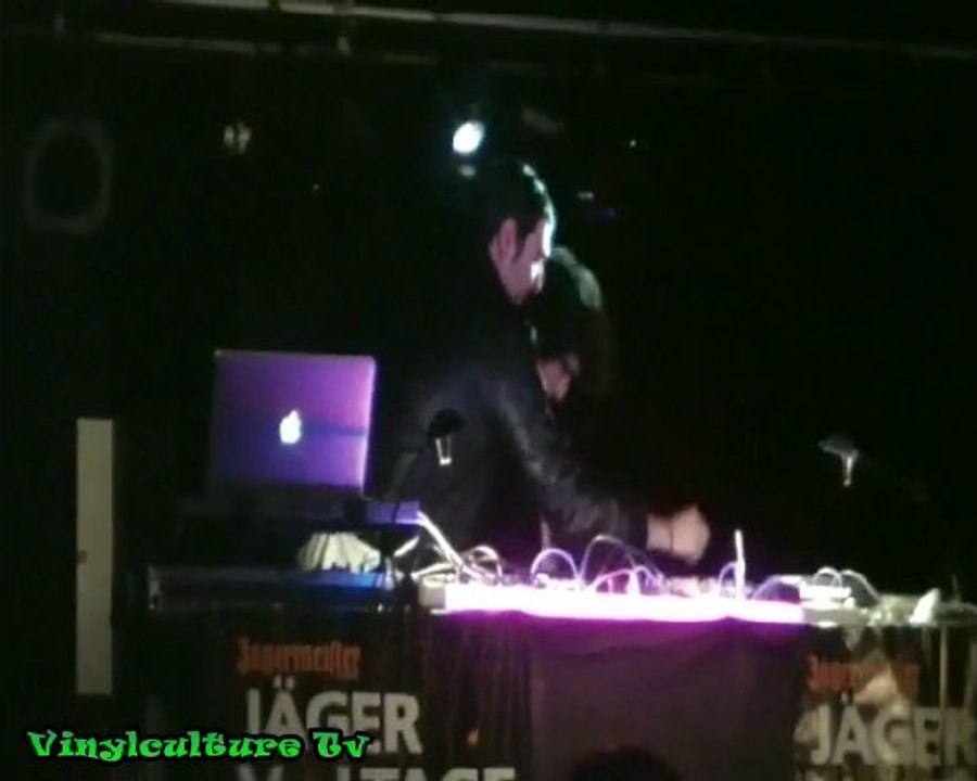 The Leadings Djs