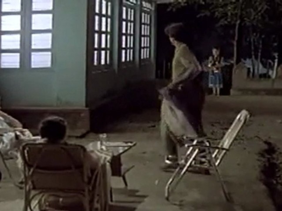 Captain Prabakhar - Ramya Krishna Meets Sarath Kumar